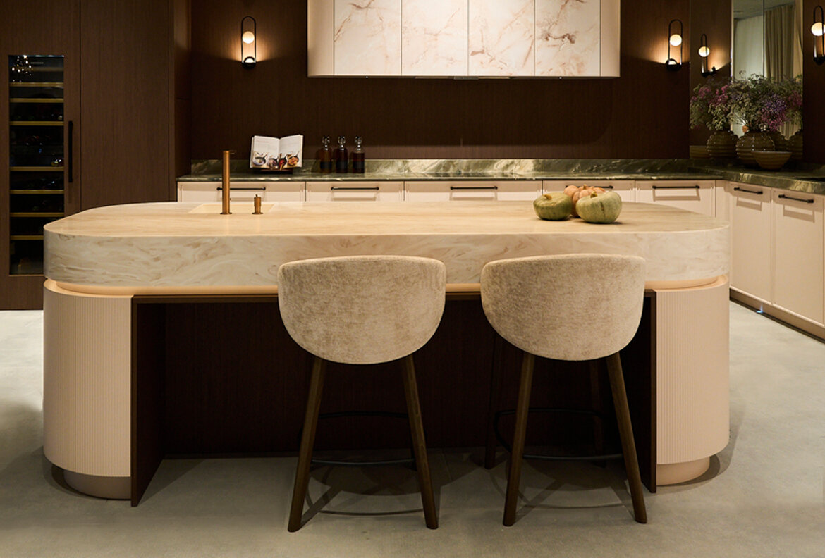 Spektakularna kuchenna metamorfoza salonu Kler w Warszawie! | KLER, image size:1170x792